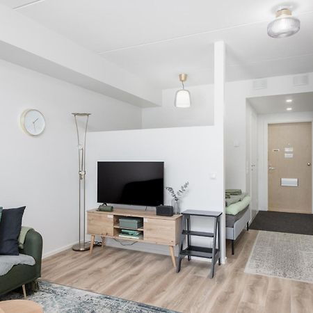 New Studio Apartment With Free Parking Kuopio Dış mekan fotoğraf