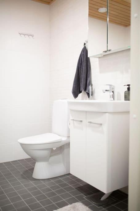 New Studio Apartment With Free Parking Kuopio Dış mekan fotoğraf
